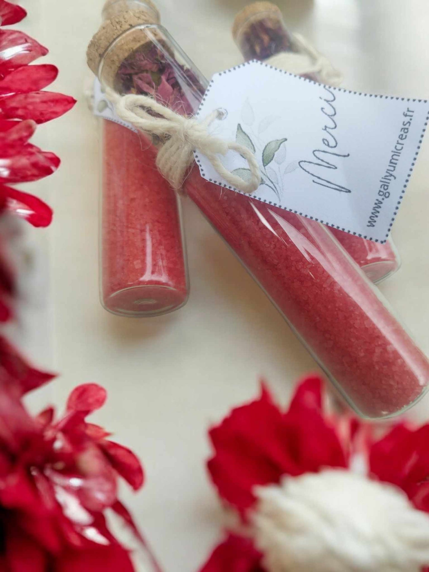 Fiole de Sel de Bain à la Rose avec Roses Séchées 70g (Min de 10 par commande)