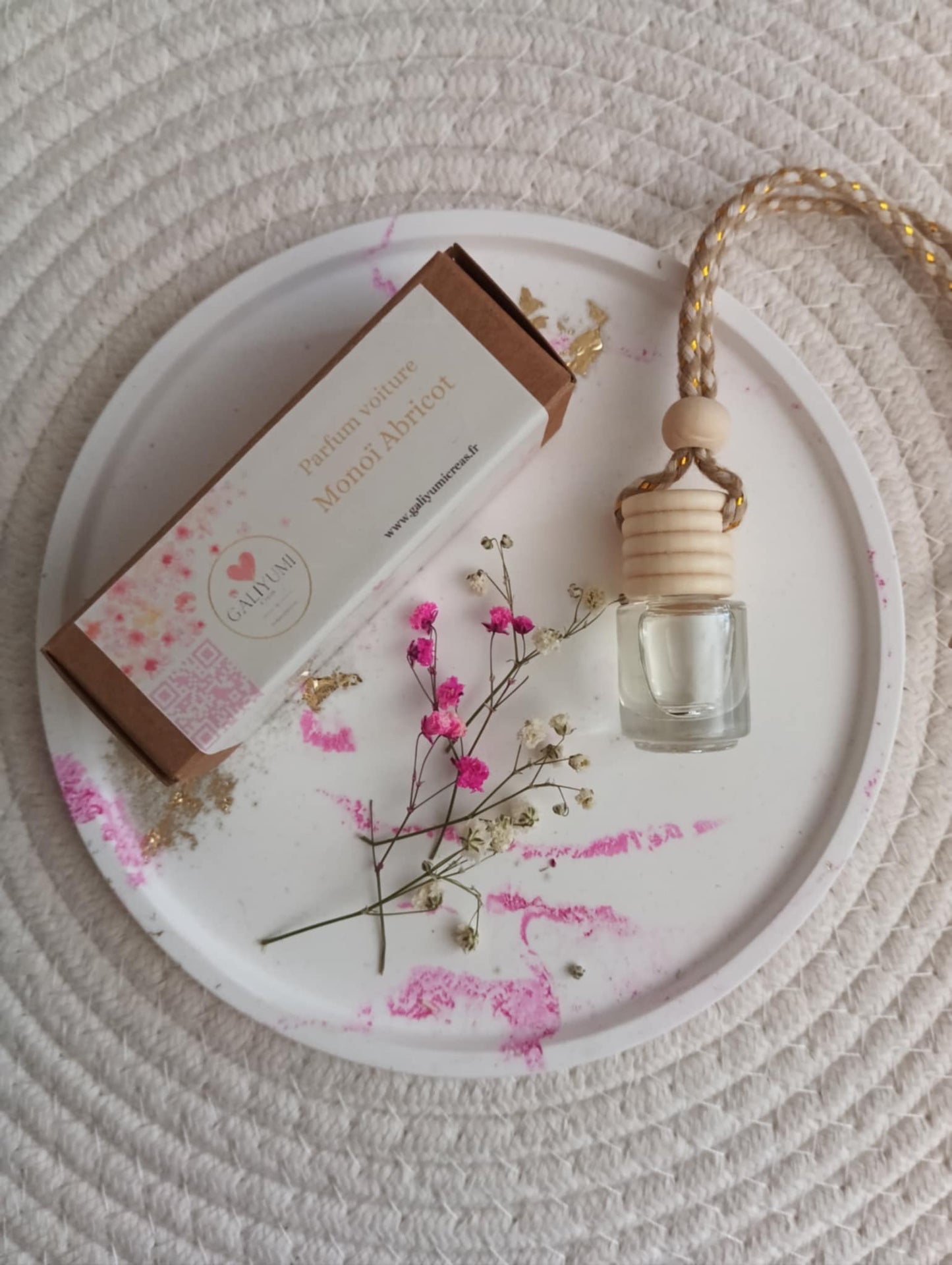 Parfum Voiture Monoï Abricot – Diffuseur Galiyumi Créas Fait Main