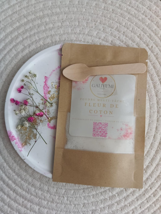 Poudre Multi-Tâche Parfumée – Fleur de Coton | Nettoie, Parfume & Adoucit